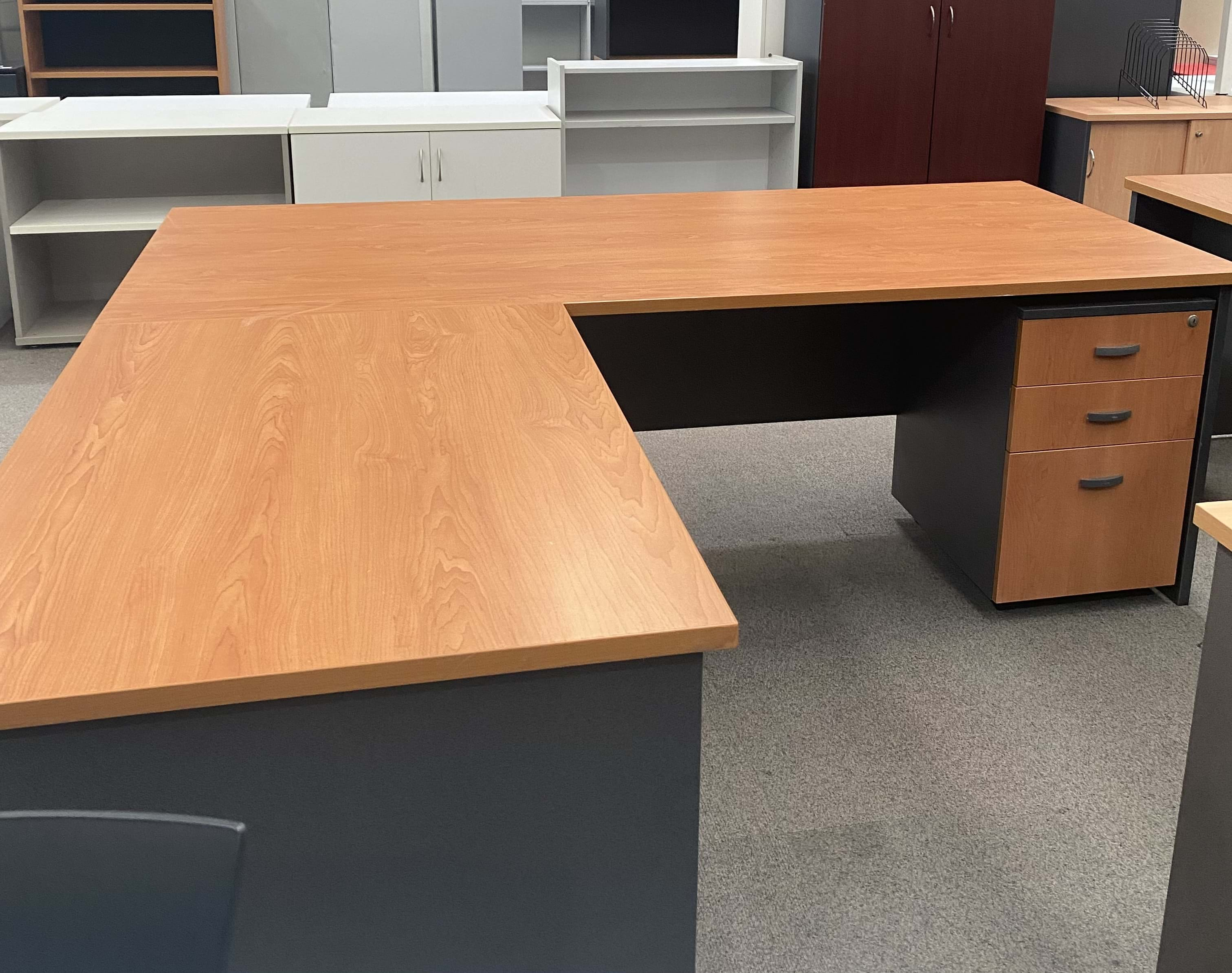 Desk - Large Desk with Return & Drawers in Cherry & Ironstone